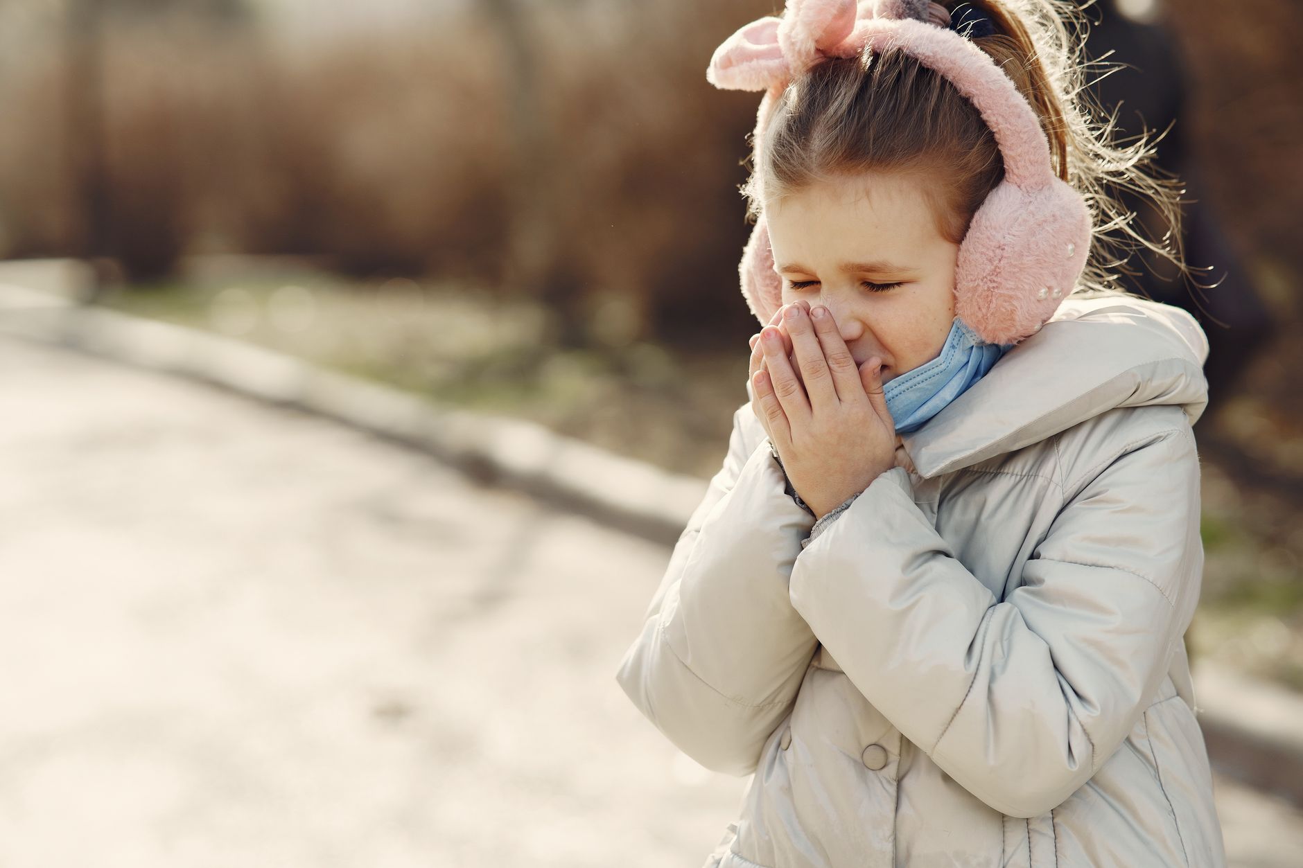 Childhood Anxiety: 2026 Guide to Symptoms & Treatment